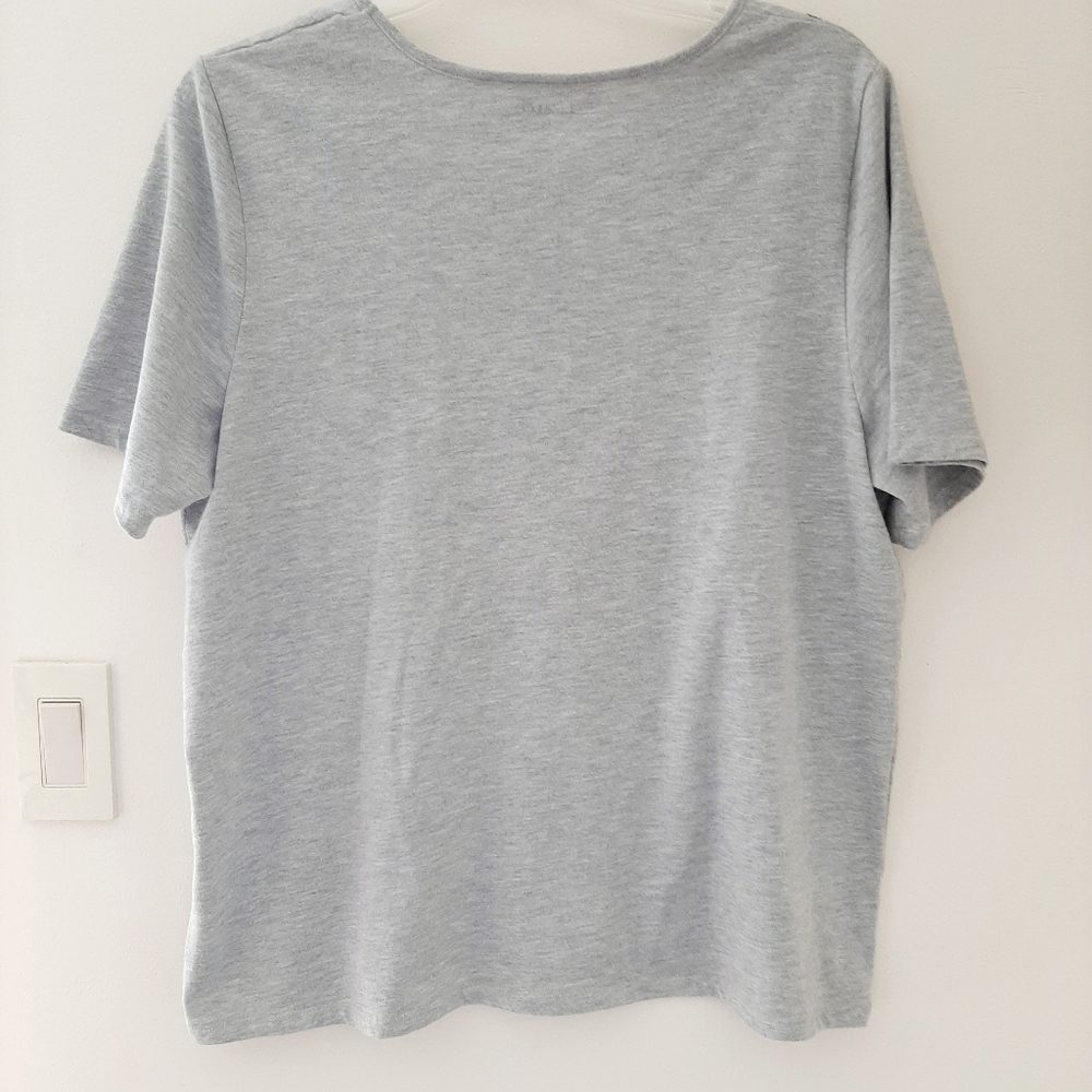 EUC LIZ & ME EMBELLISHED TEE SHIRT - Picture 4 of 9